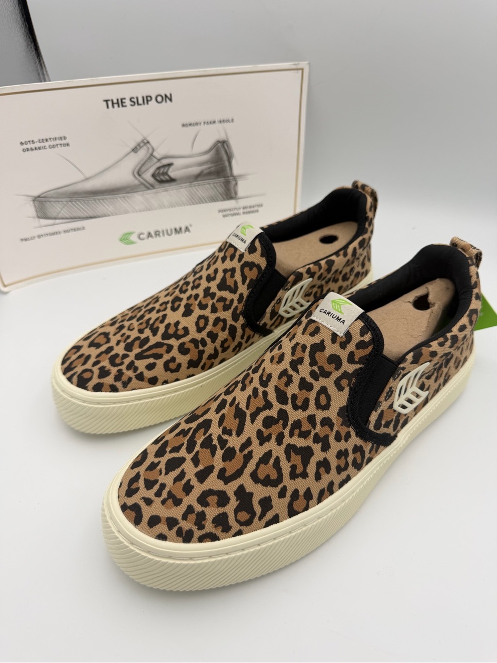 NEW Cariuma Organic Cotton Canvas Leopard Print Slip On Sneakers Size 10.5 women